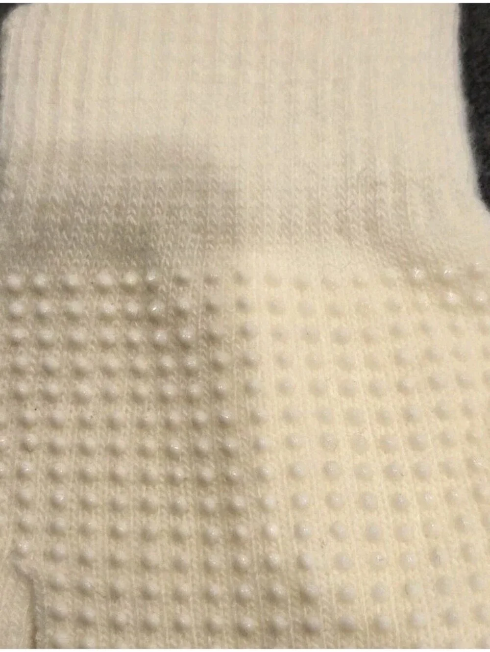 West Loop Ladies Knit Magic Gloves With Grippers One Size Fits Most Cream